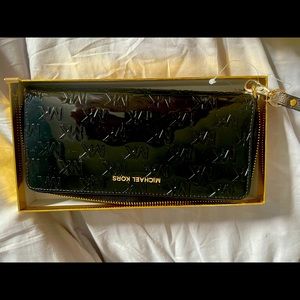 Michael Kors wallet
